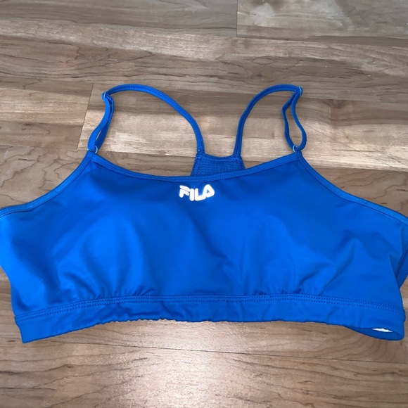sports bra with built in padding